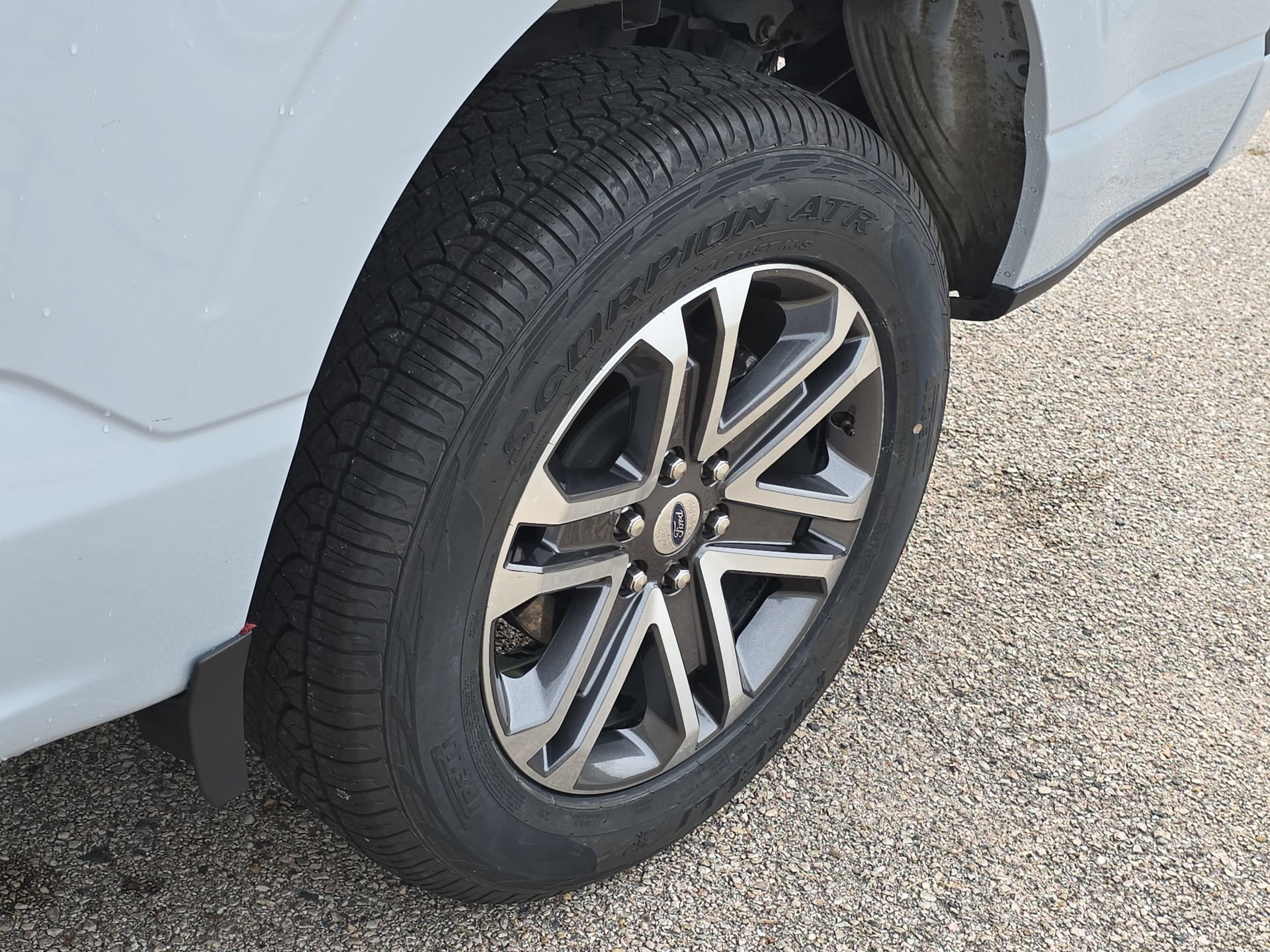 Certified 2022 Ford F150 XL w/ STX Appearance Package RWD image 10