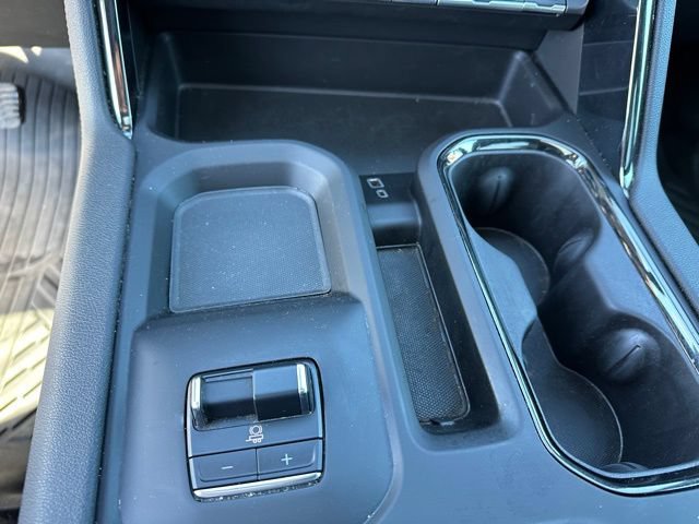 Used 2024 GMC Sierra 2500 AT4 w/ AT4 Premium Plus Package AWD/4WD image 16