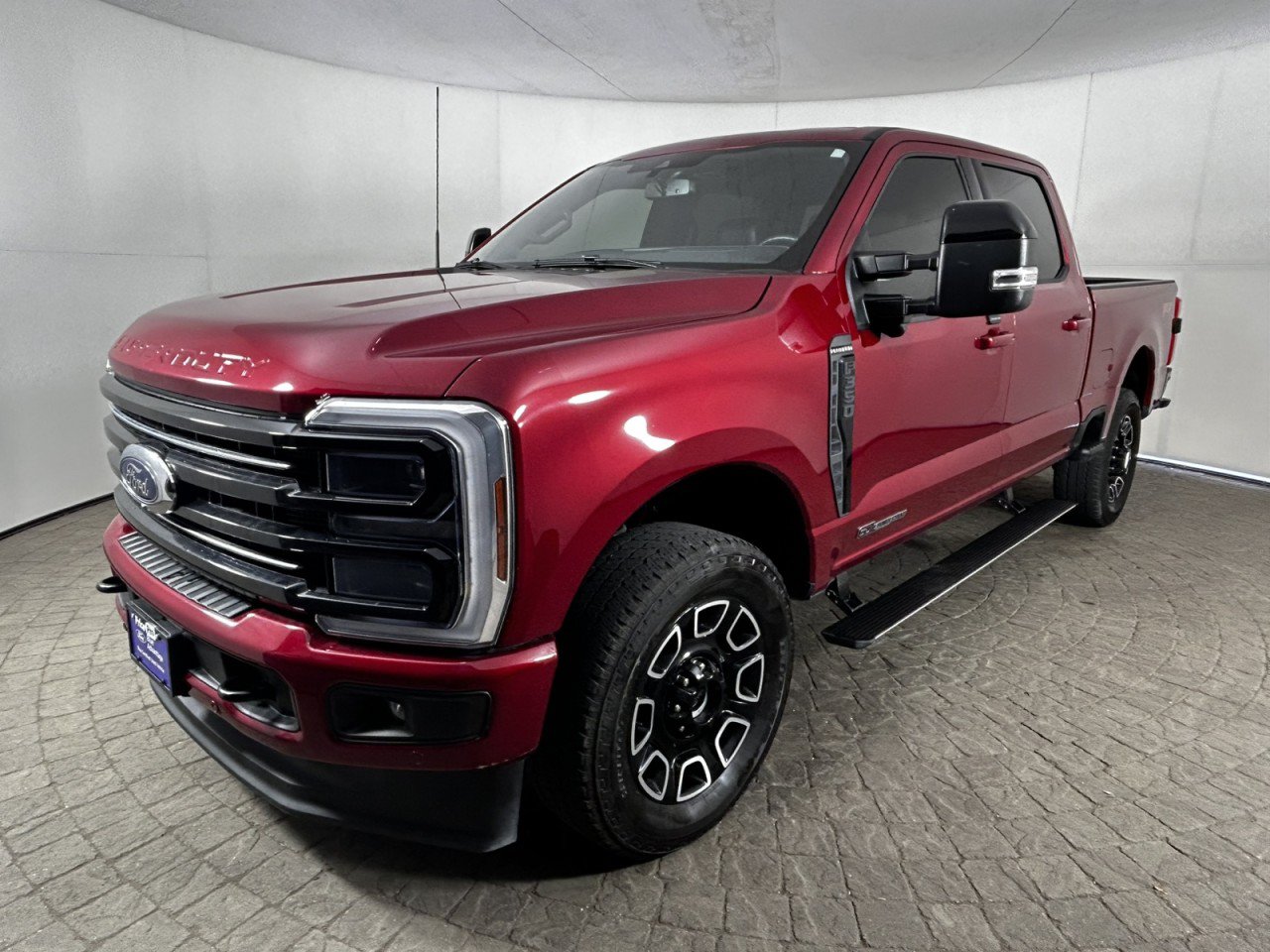 Certified 2025 Ford F350 Platinum w/ FX4 Off-Road Package AWD/4WD image 3