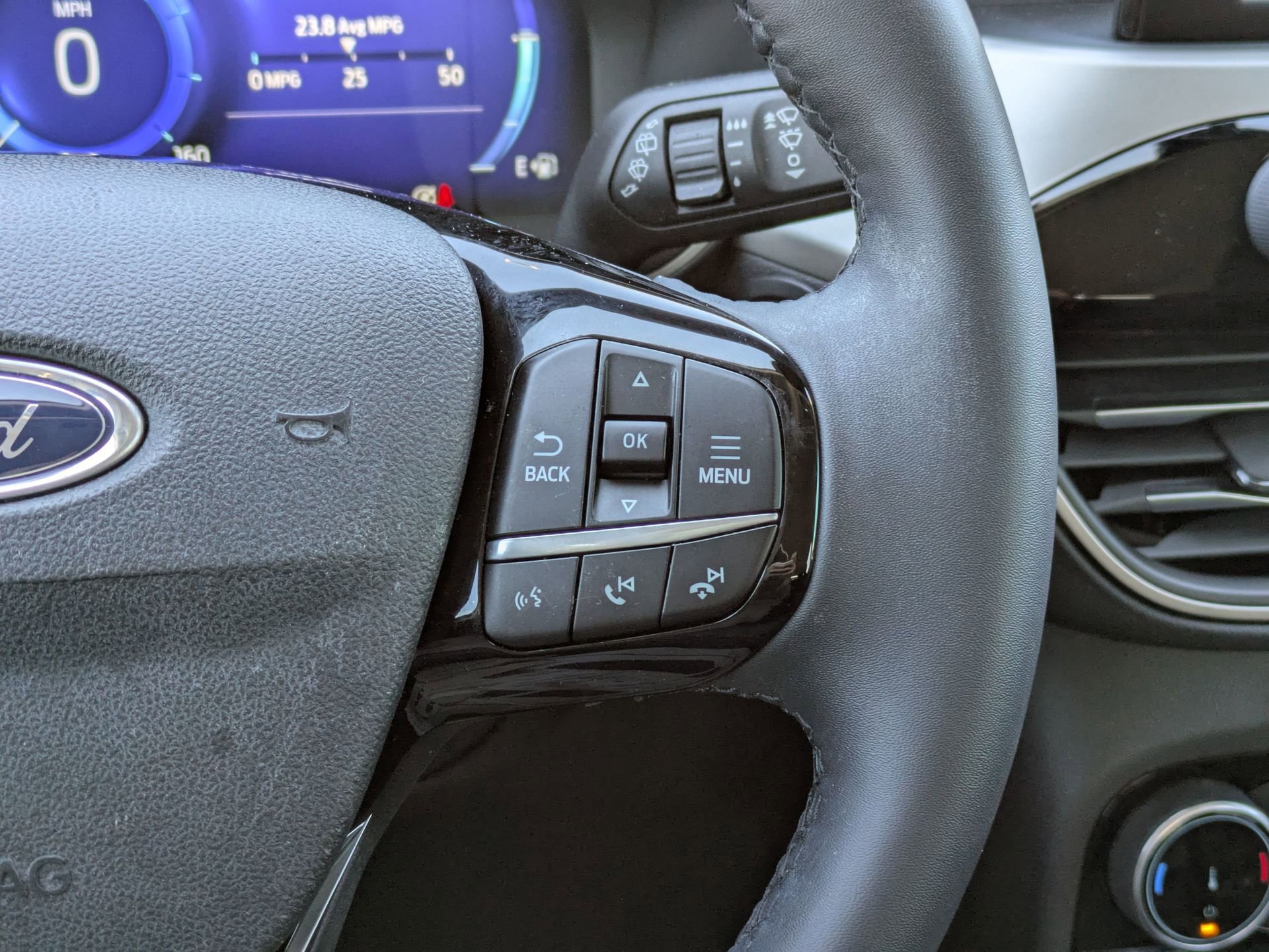 Certified 2022 Ford Escape SEL w/ Technology Package image 31