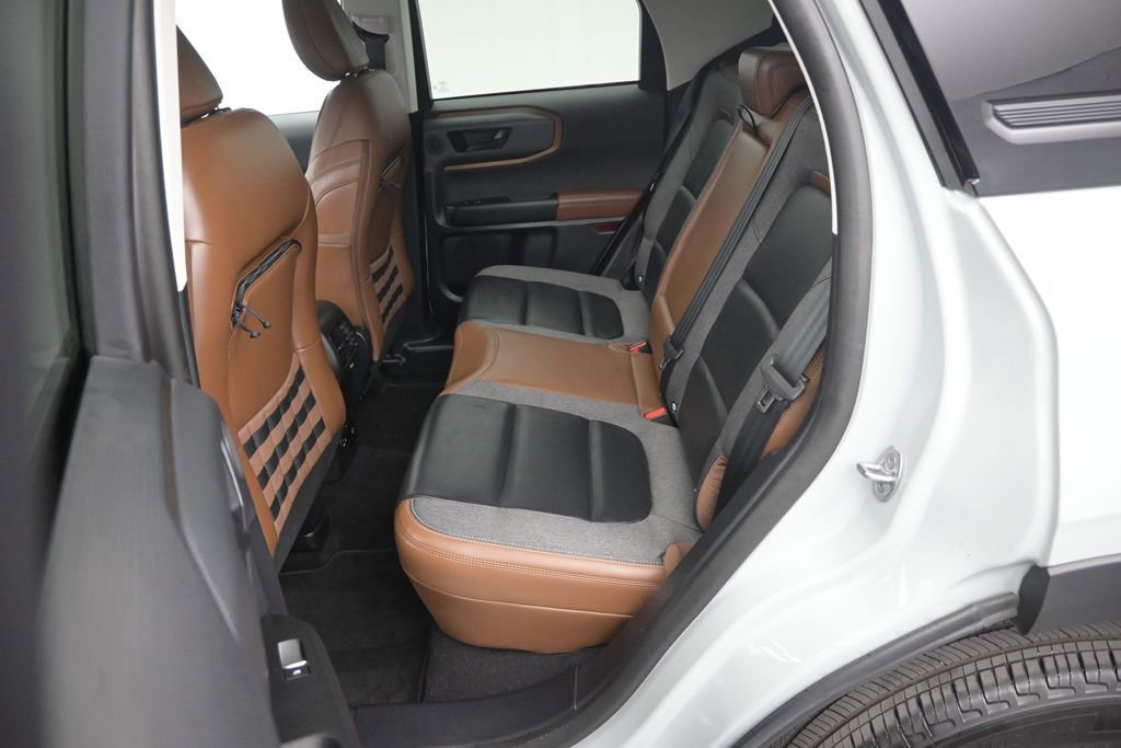 Certified 2023 Ford Bronco Sport Outer Banks w/ Tech Package AWD/4WD image 12