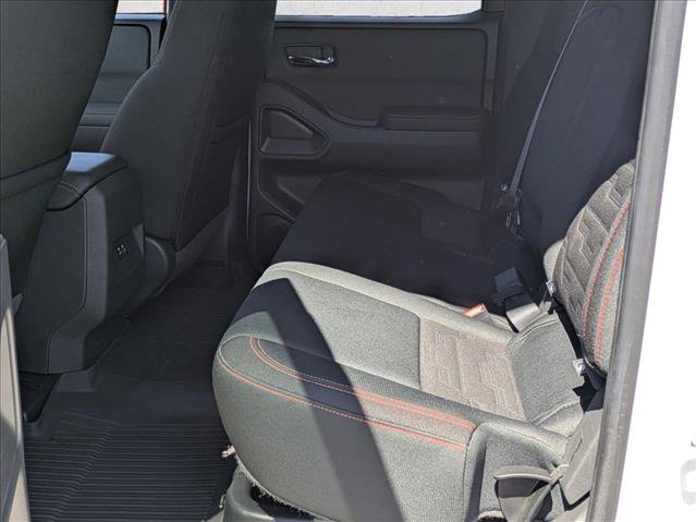 Used 2022 Nissan Frontier PRO-4X w/ Technology Package image 16