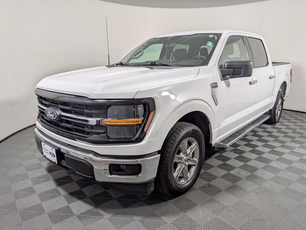Certified 2025 Ford F150 XLT w/ Equipment Group 301A Standard RWD image 4