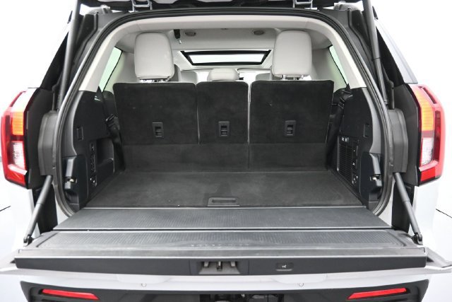 Certified 2025 Ford Expedition Active AWD/4WD image 31