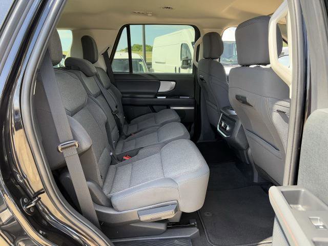 Certified 2025 Ford Expedition Active RWD image 30