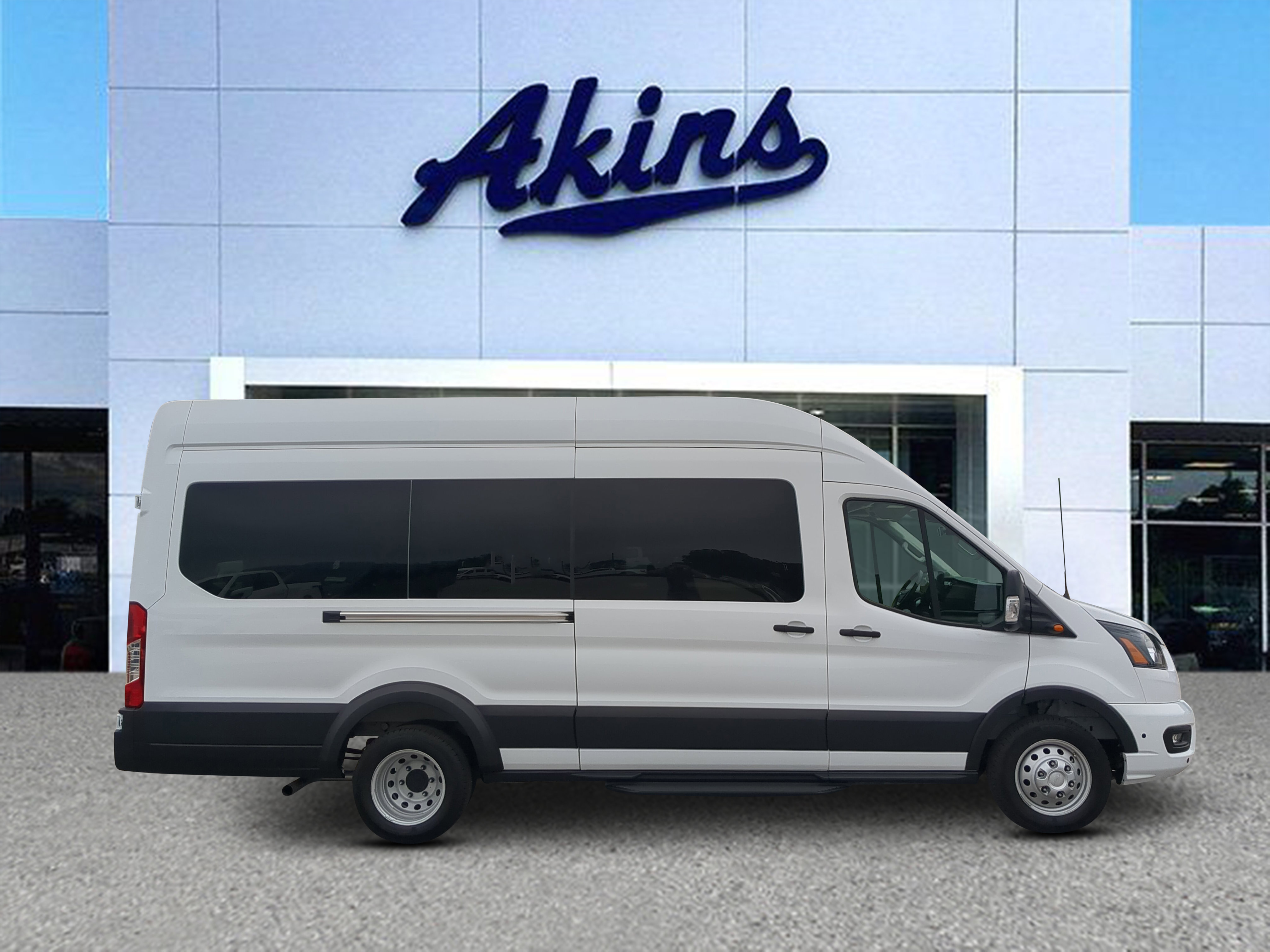 Certified 2025 Ford Transit 350 XLT RWD image 1