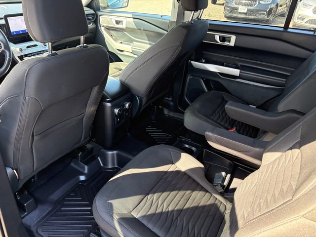 Certified 2021 Ford Explorer XLT image 7