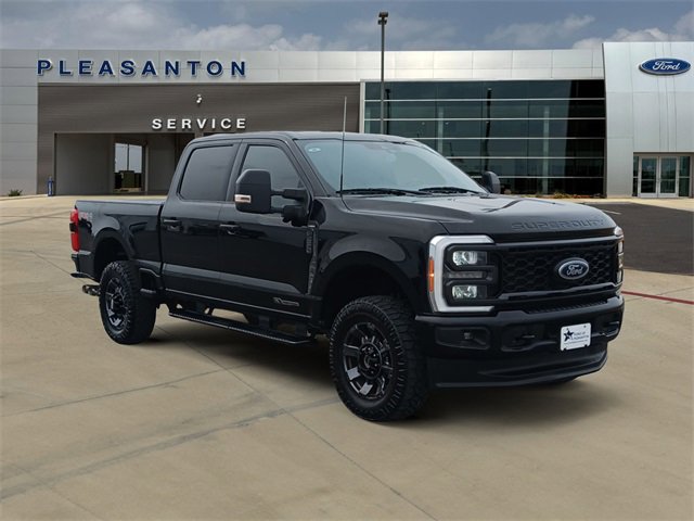 Certified 2023 Ford F250 Lariat w/ Sport Appearance Package image 7