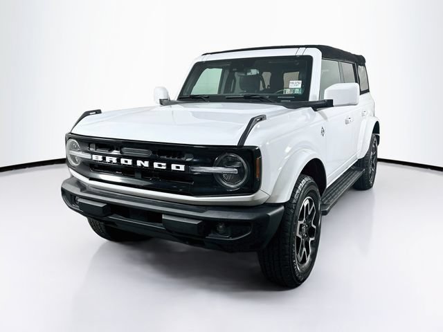 Certified 2023 Ford Bronco Outer Banks AWD/4WD image 3