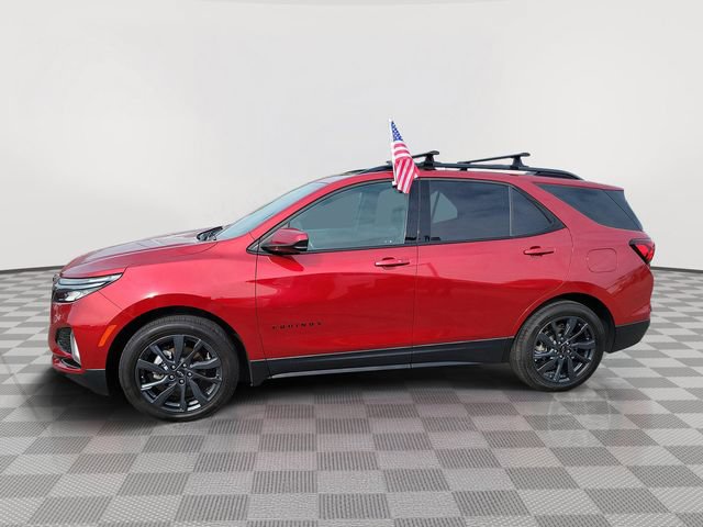 Used 2022 Chevrolet Equinox RS w/ LPO, Floor Liner Package FWD image 2