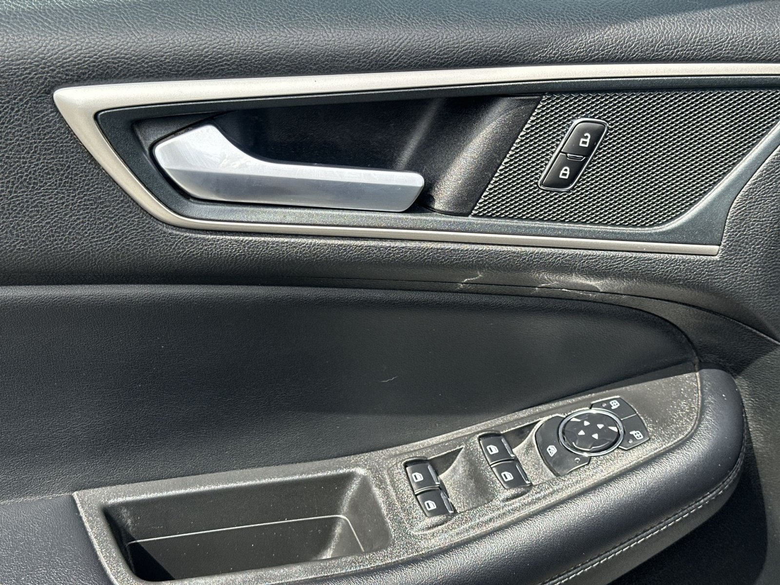 Certified 2024 Ford Edge SEL AWD/4WD image 16