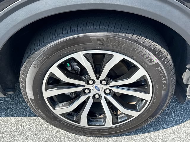 Certified 2025 Ford Explorer ST-Line AWD/4WD image 14