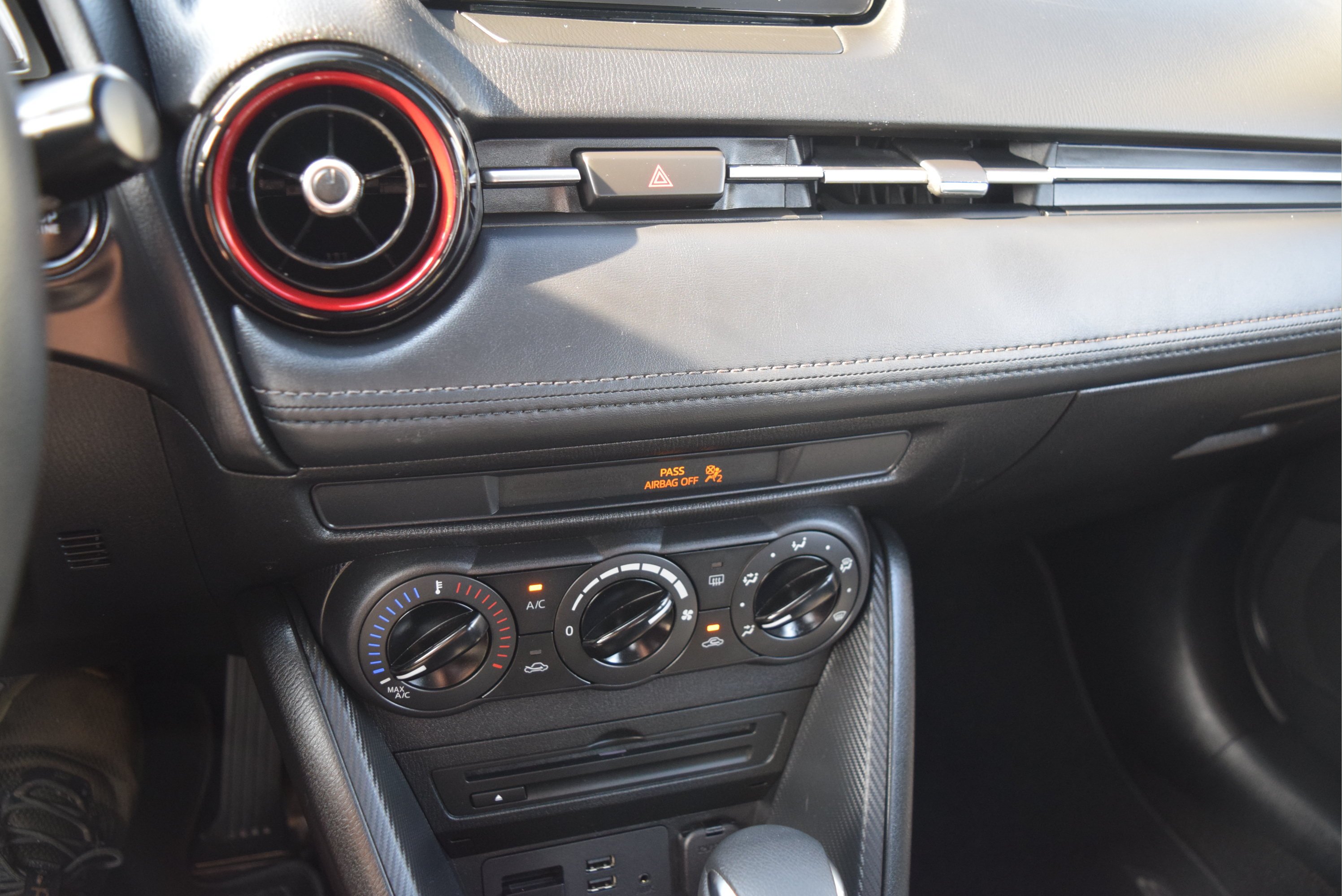 Used 2018 MAZDA CX-3 Sport AWD/4WD image 14