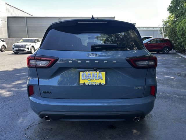 Certified 2023 Ford Escape ST-Line Elite w/ Premium Technology Package AWD/4WD image 6