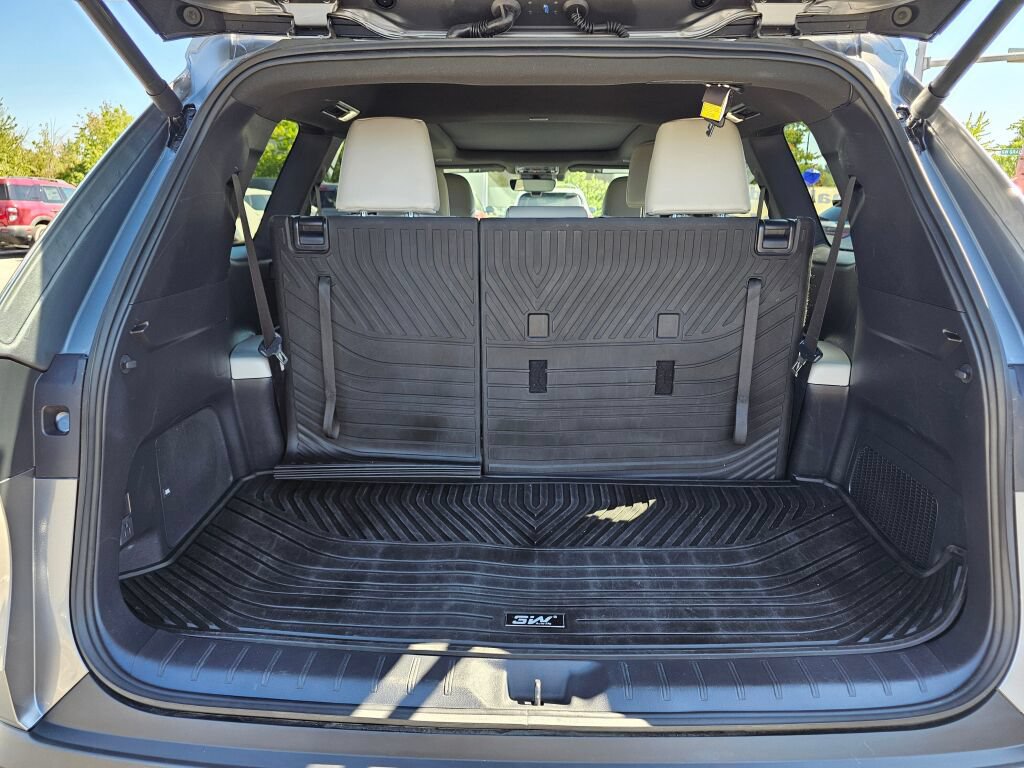 Used 2025 Toyota Grand Highlander AWD Hybrid image 6