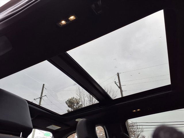 Certified 2023 Ford F150 Platinum w/ Equipment Group 701A High image 3