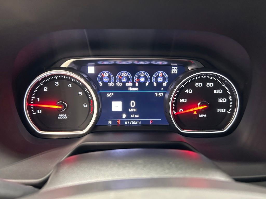Used 2021 Chevrolet Suburban High Country AWD/4WD image 18