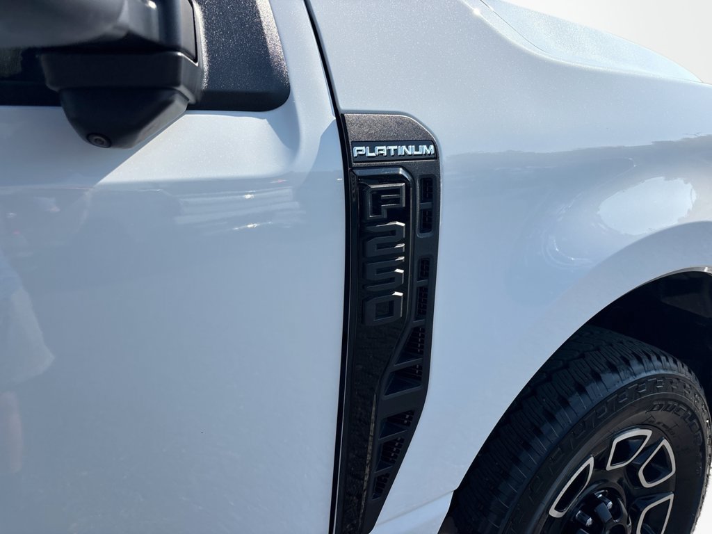 Certified 2026 Ford F250 Platinum AWD/4WD image 12