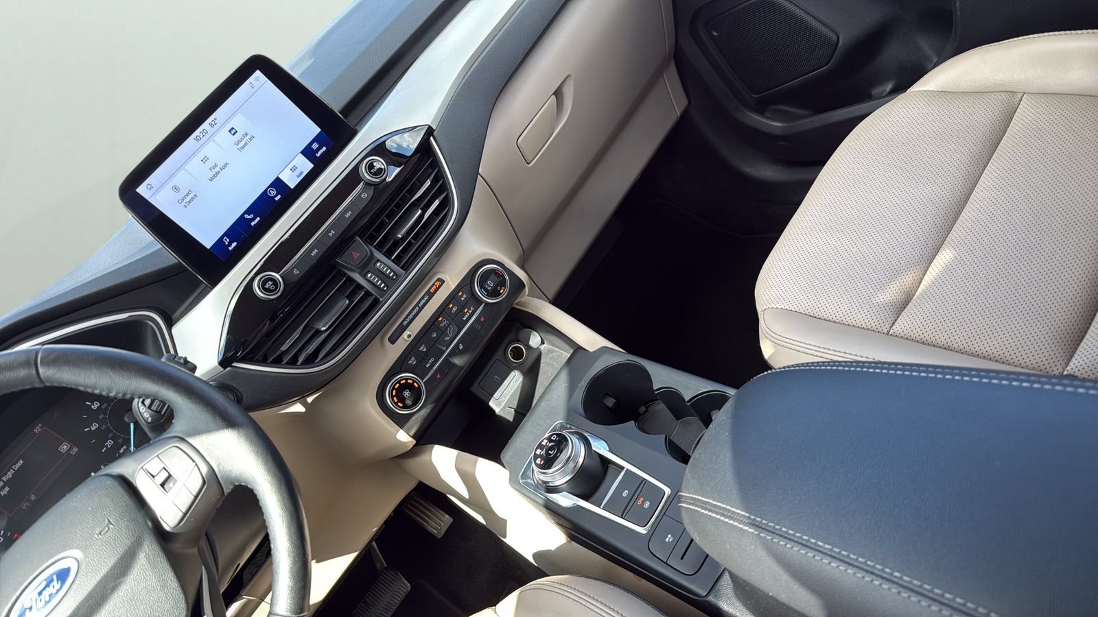 Certified 2020 Ford Escape SEL FWD image 20