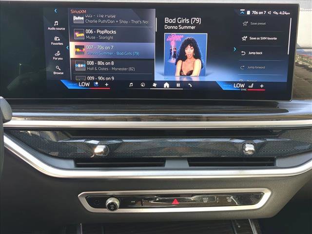 Used 2024 BMW X7 xDrive40i image 15