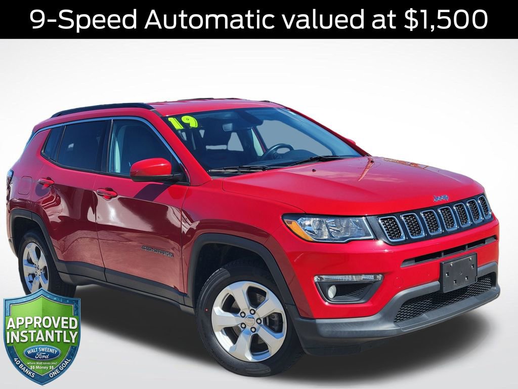 Used 2019 Jeep Compass Latitude w/ Cold Weather Group image 1