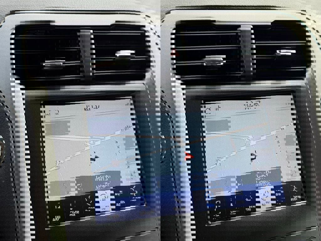 Certified 2020 Ford Fusion SE image 23