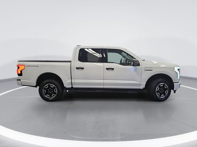 Certified 2023 Ford F150 Lightning XLT AWD/4WD image 2