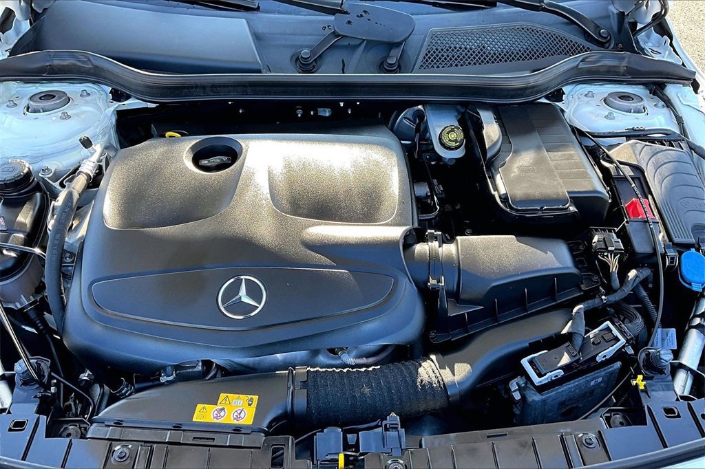 Used 2019 Mercedes-Benz GLA 250 4MATIC image 12