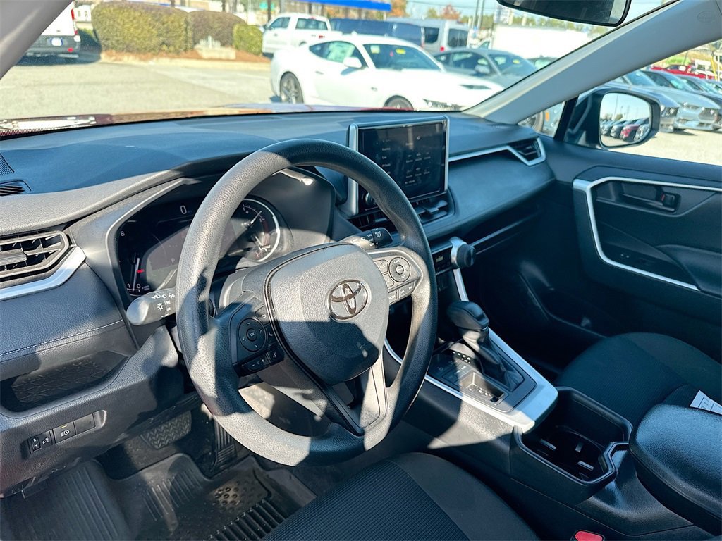 Used 2023 Toyota RAV4 LE image 11