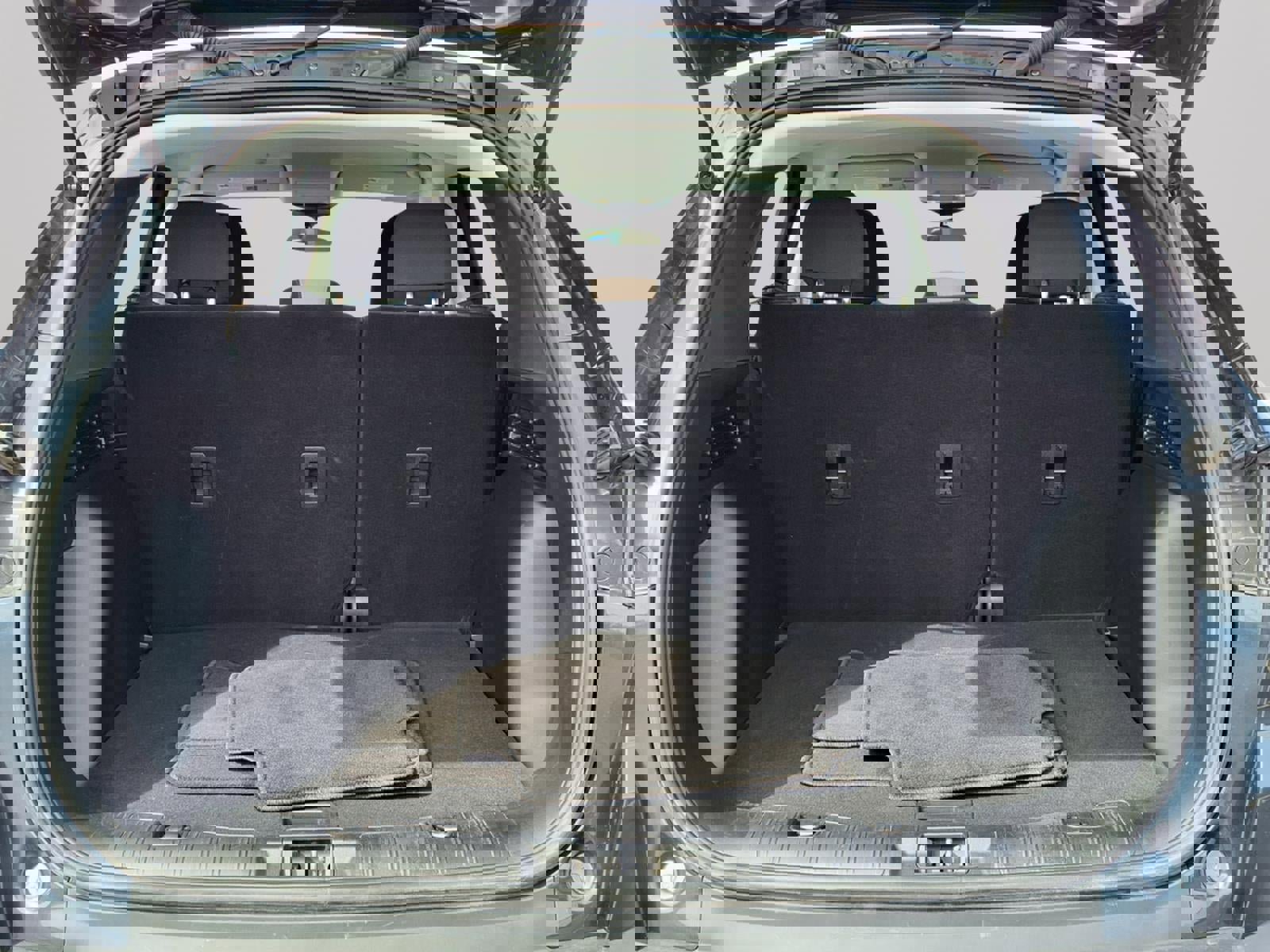 Certified 2022 Ford Escape SE w/ Cold Weather Package image 9