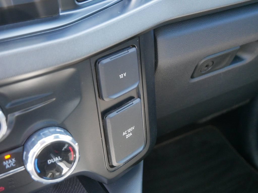 Certified 2023 Ford F350 Platinum AWD/4WD image 31