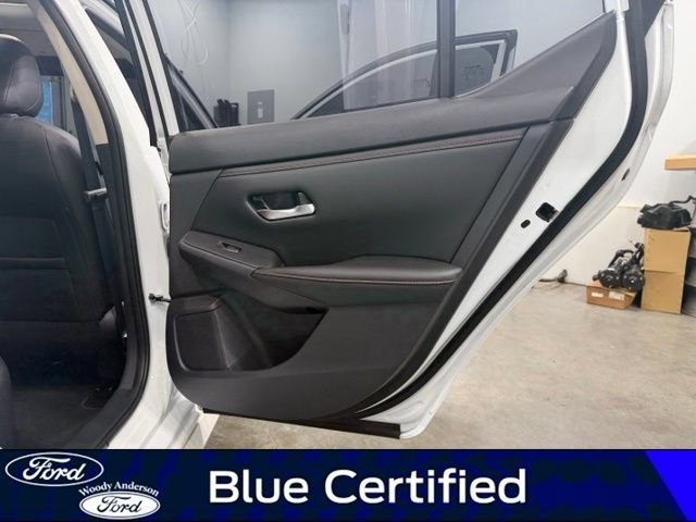 Used 2025 Nissan Sentra SR w/ SR Premium Package FWD image 27