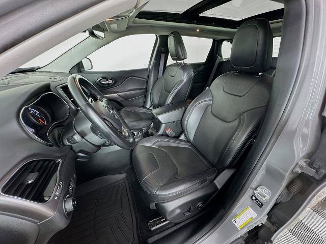 Used 2021 Jeep Cherokee Limited AWD/4WD image 11