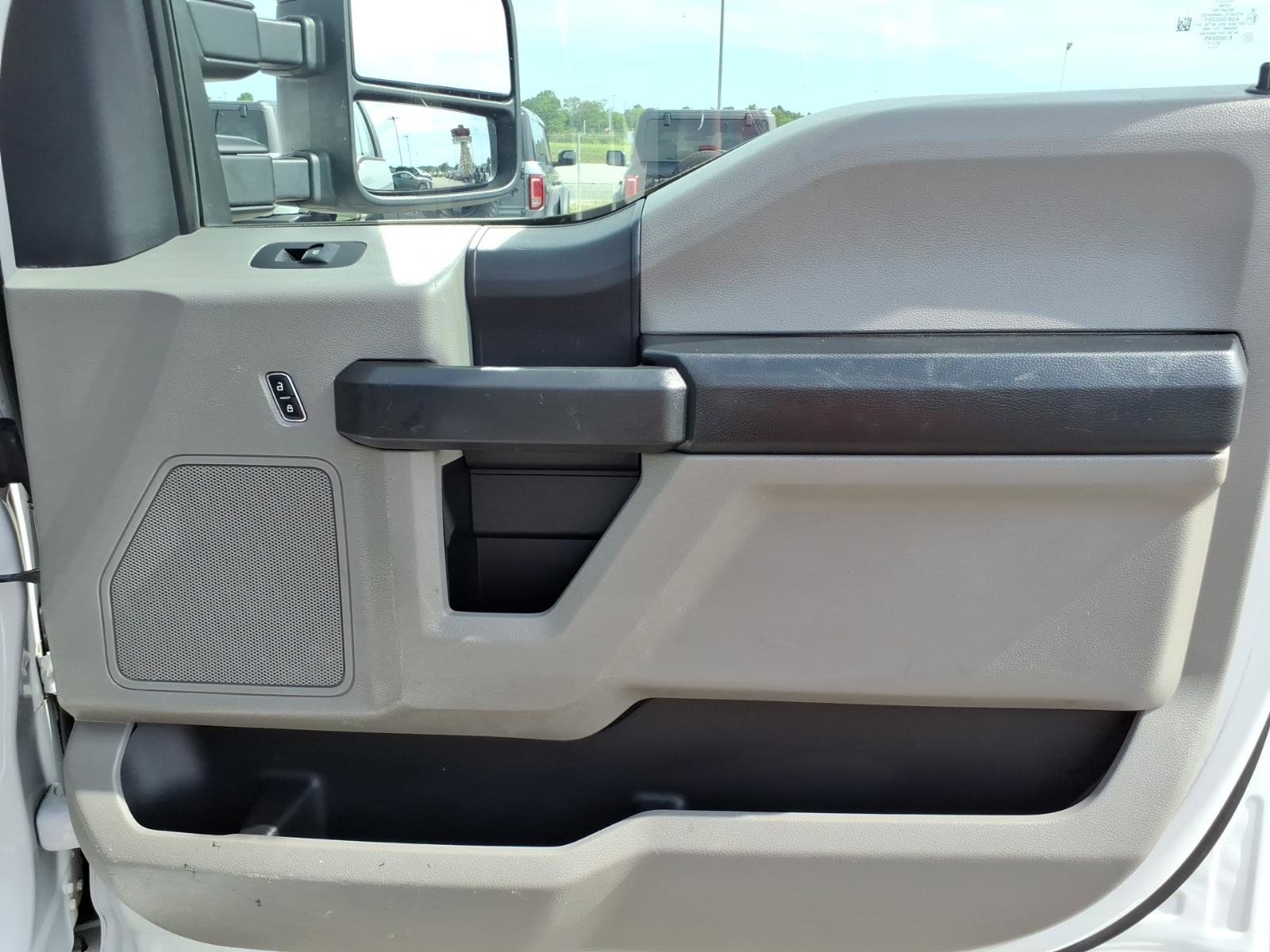 Certified 2021 Ford F250 XL w/ Power Equipment Group RWD image 14