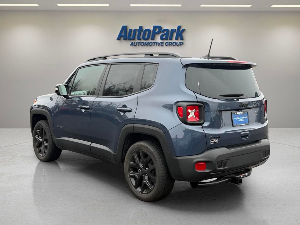 Used 2022 Jeep Renegade Altitude w/ Convenience Group image 3