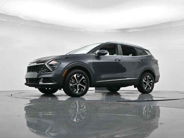 Used 2025 Kia Sportage EX AWD/4WD image 38