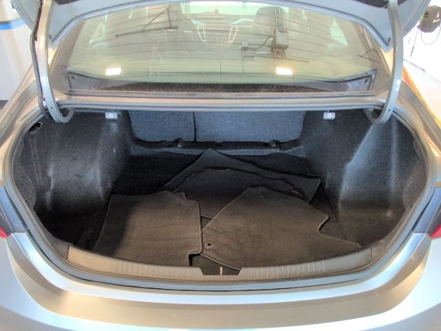 Used 2023 Chevrolet Malibu LT image 31