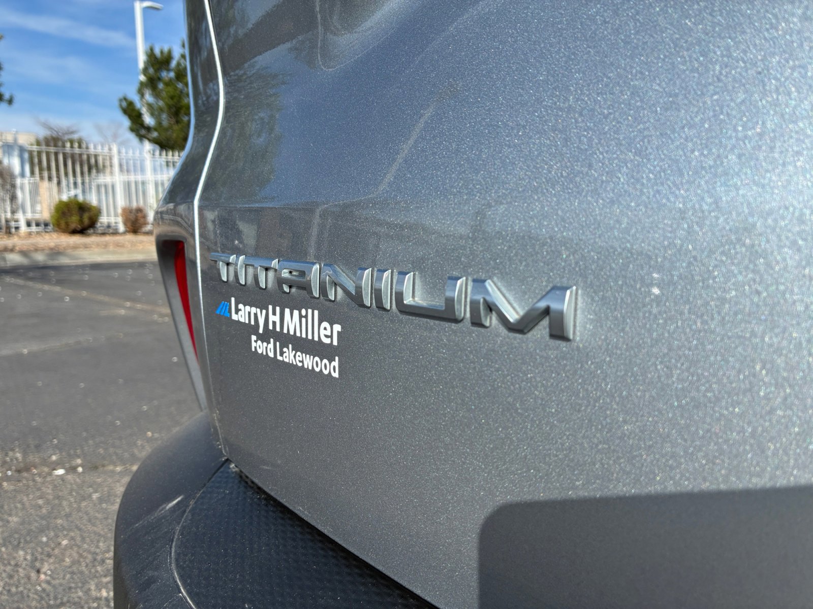 Certified 2022 Ford Escape Titanium image 23