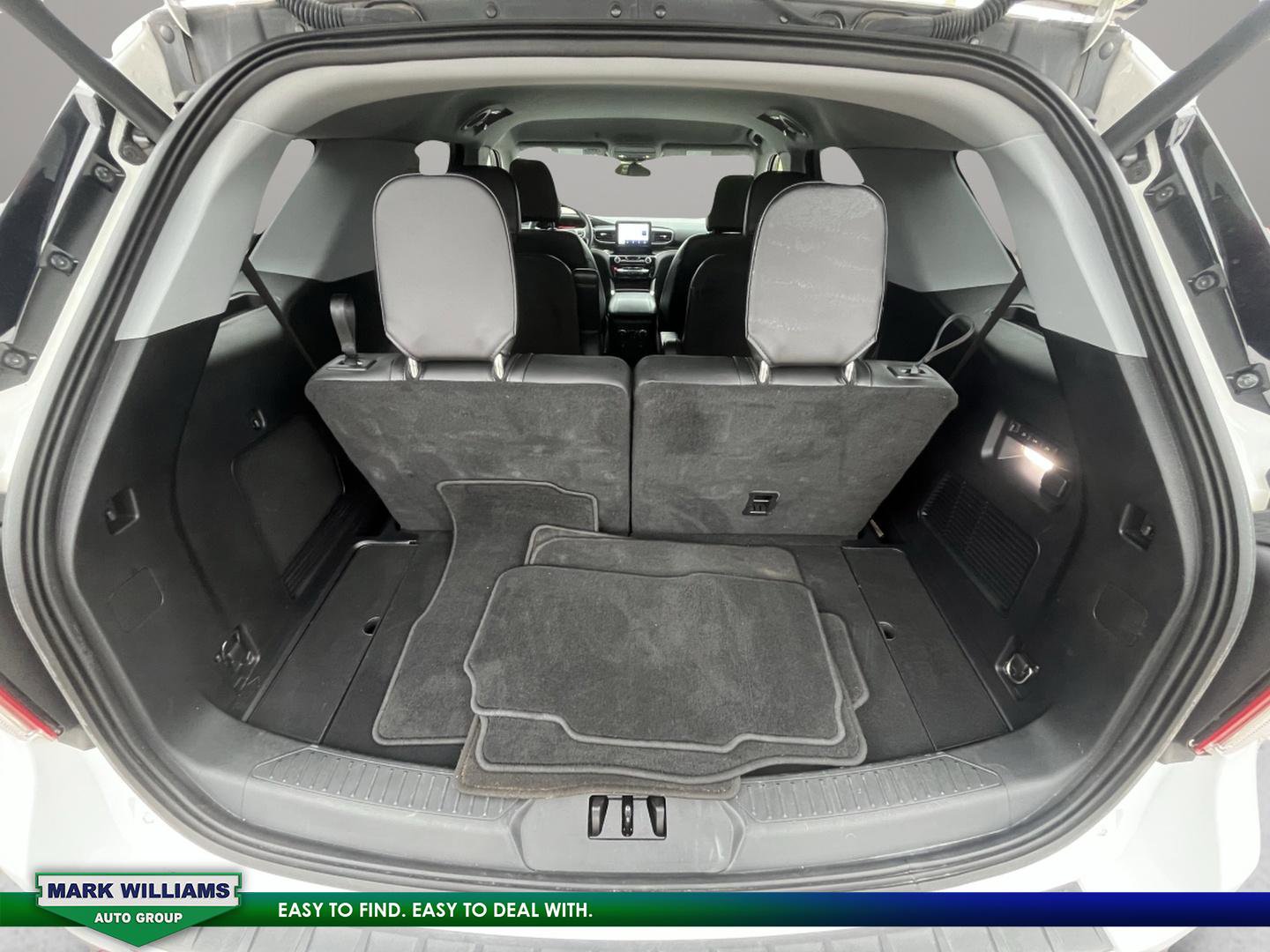 Certified 2022 Ford Explorer Limited w/ Equipment Group 301A image 29