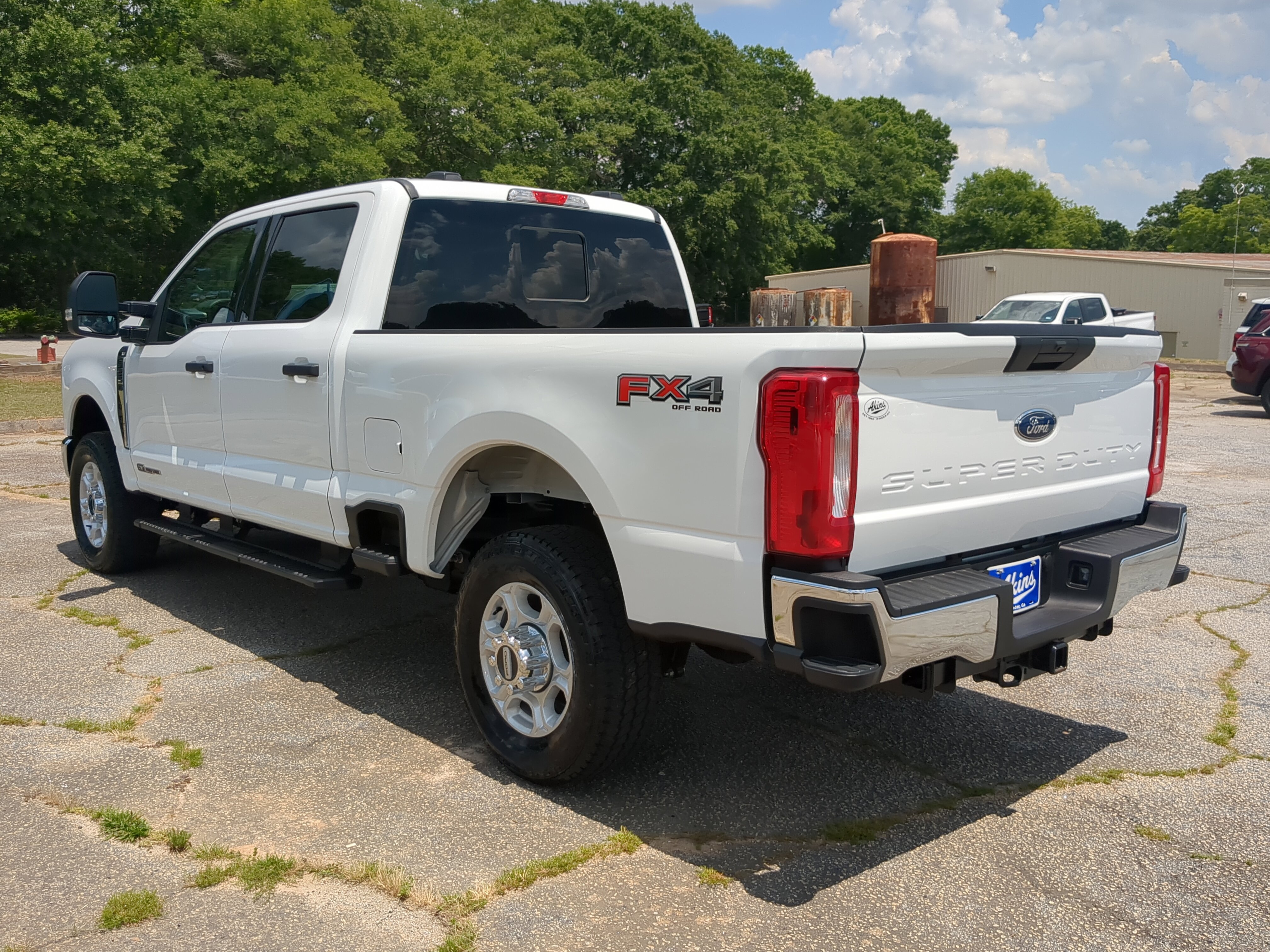Certified 2025 Ford F250 XLT AWD/4WD image 5