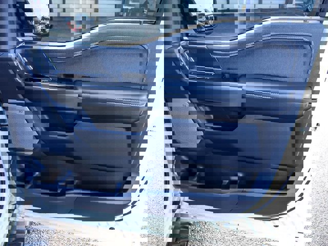 Certified 2025 Ford F150 Lariat image 33