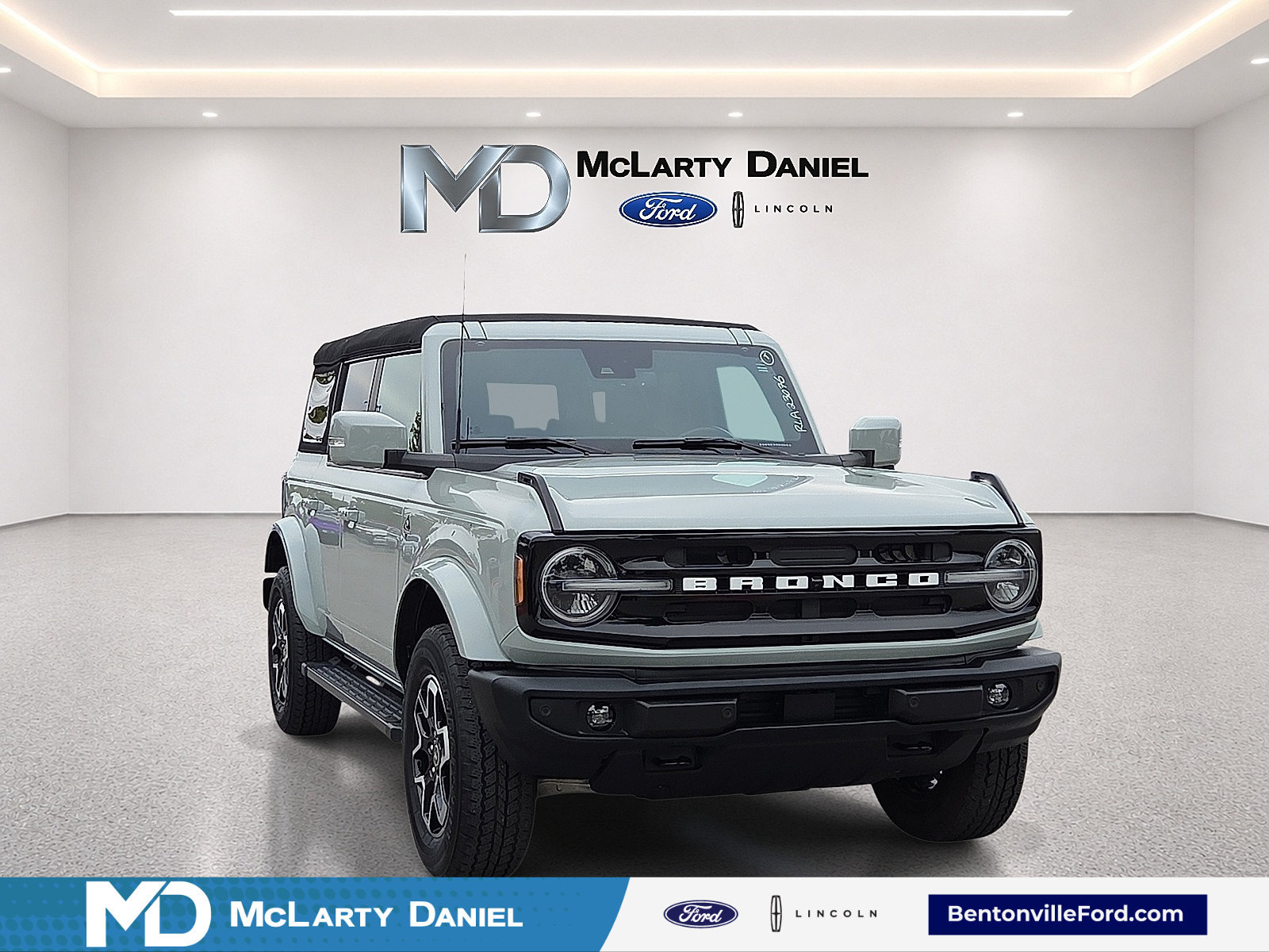 Certified 2024 Ford Bronco Outer Banks
