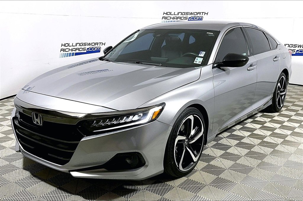 Used 2022 Honda Accord Sport image 1