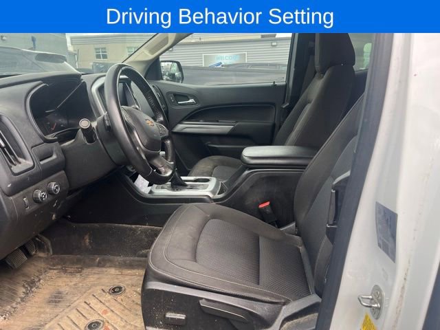 Used 2022 Chevrolet Colorado LT w/ LT Convenience Package AWD/4WD image 5