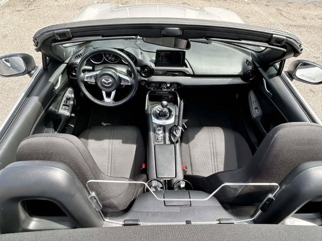 Used 2023 MAZDA MX-5 Miata Sport RWD image 13