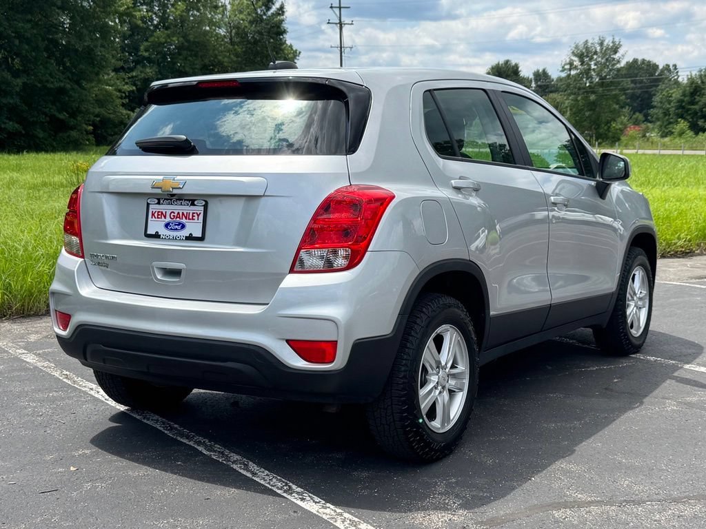 Used 2018 Chevrolet Trax LS AWD/4WD image 6