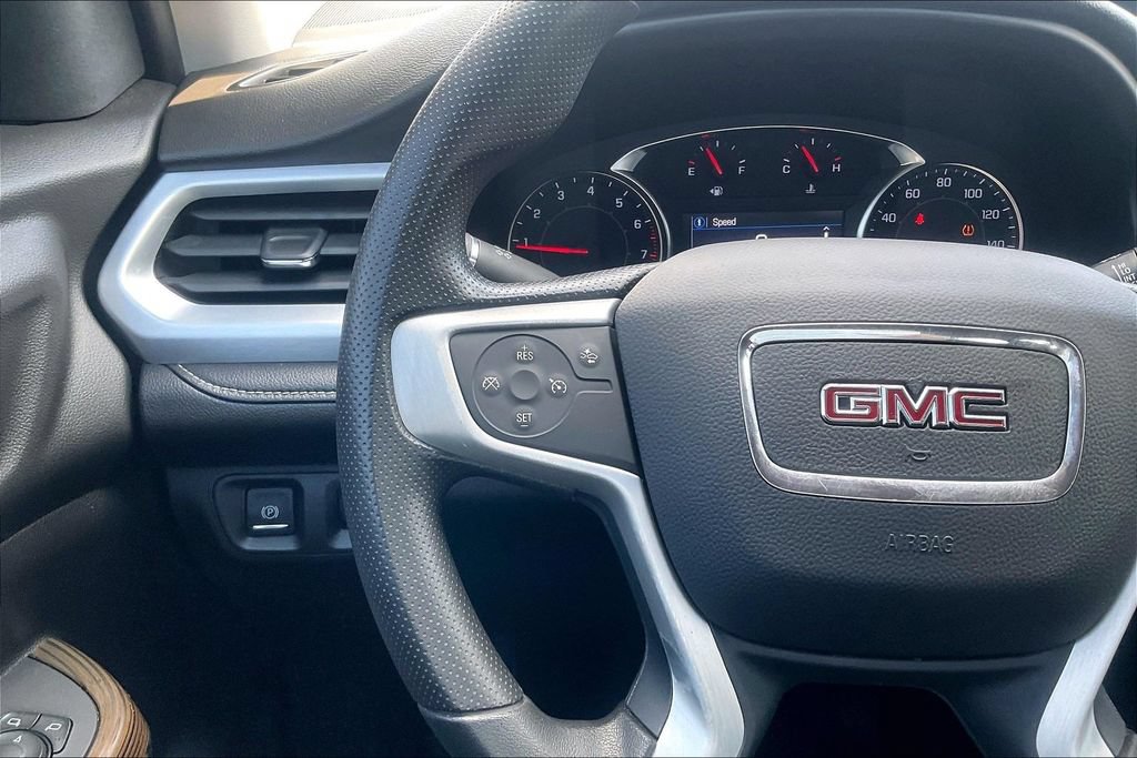 Used 2023 GMC Acadia SLE w/ Driver Convenience Package AWD/4WD image 17
