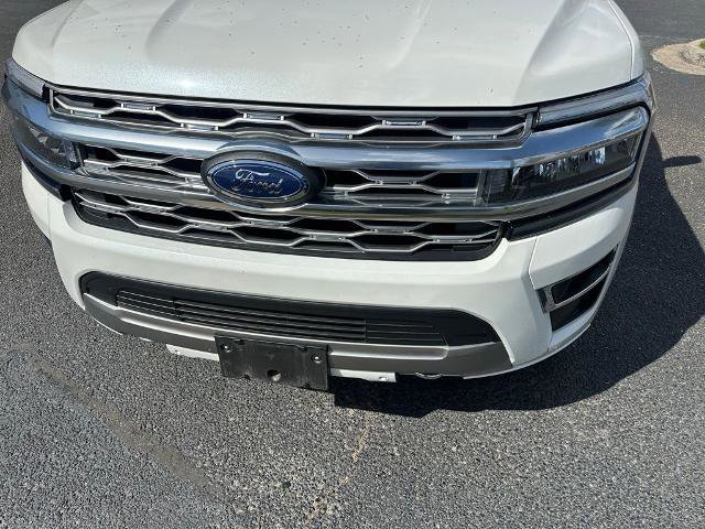 Certified 2023 Ford Expedition Max Platinum image 11