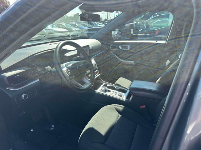 Certified 2022 Ford Explorer XLT w/ Class IV Trailer Tow Package image 16