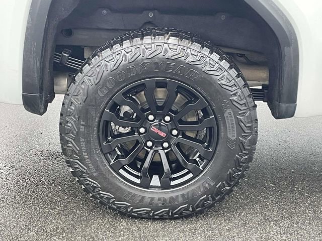 Used 2023 GMC Sierra 1500 AT4X image 8